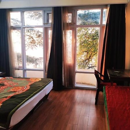 Hotel Le Talbot Shimla Exteriör bild