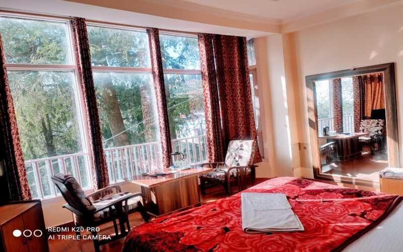 Hotel Le Talbot Shimla Exteriör bild